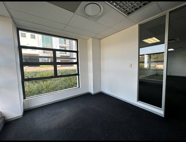 326M² OFFICE TO LET IN ECO PARK ESTATE
